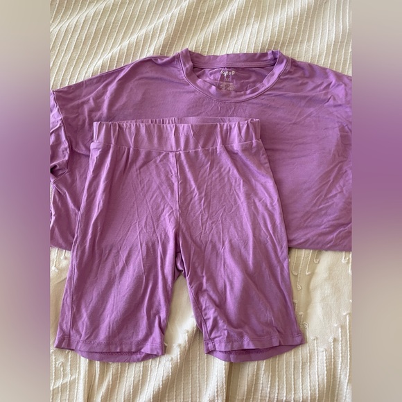 Kyte living Kyte baby women’s biker shorts set poi lavender orchid color  size - Picture 2 of 3